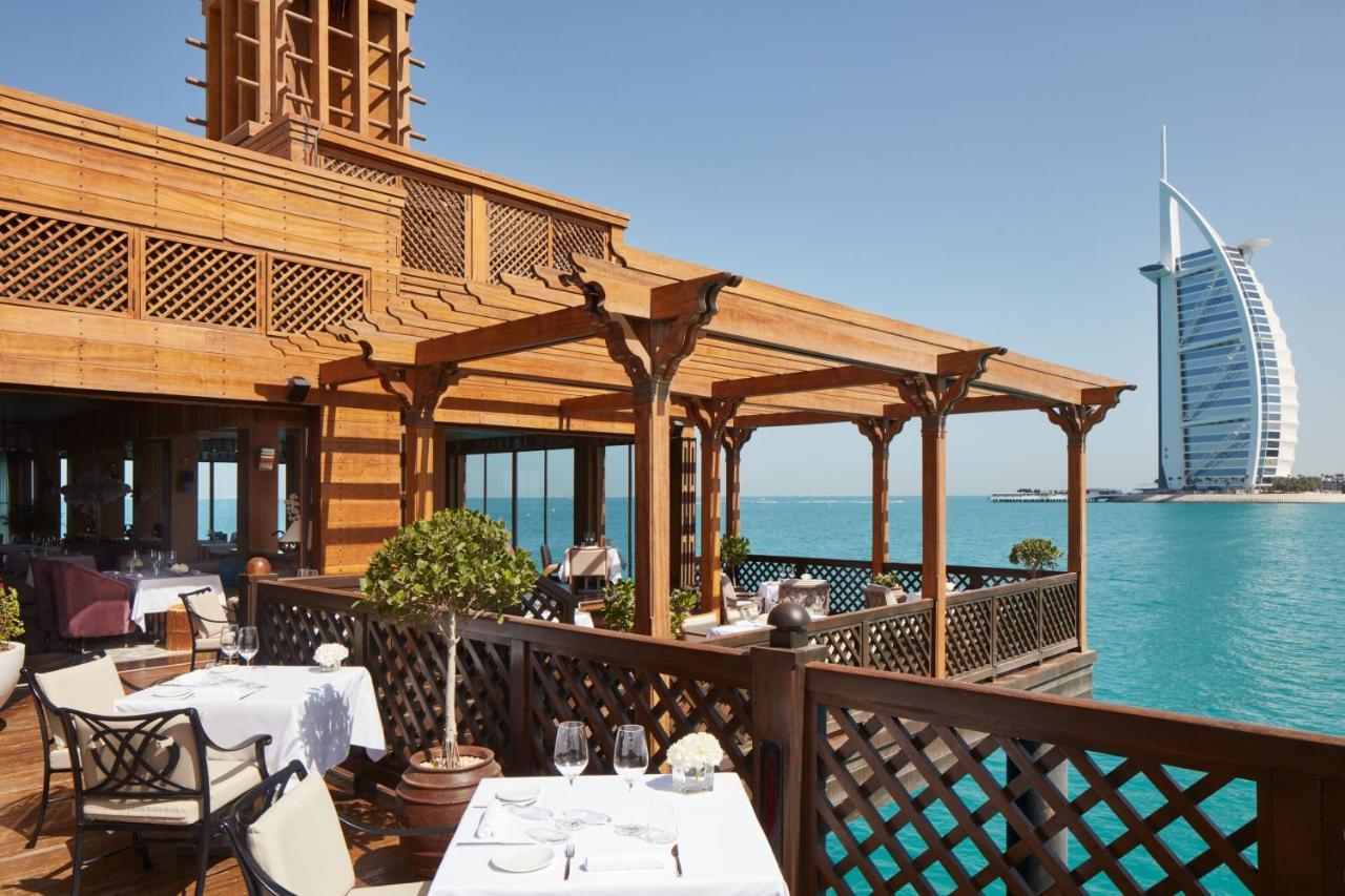 Jumeirah Dar Al Masyaf 두바이 외부 사진 The Pierchic restaurant